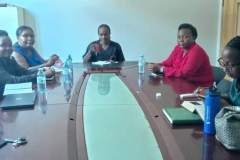 meeting-staffs-6-females-and-1-male